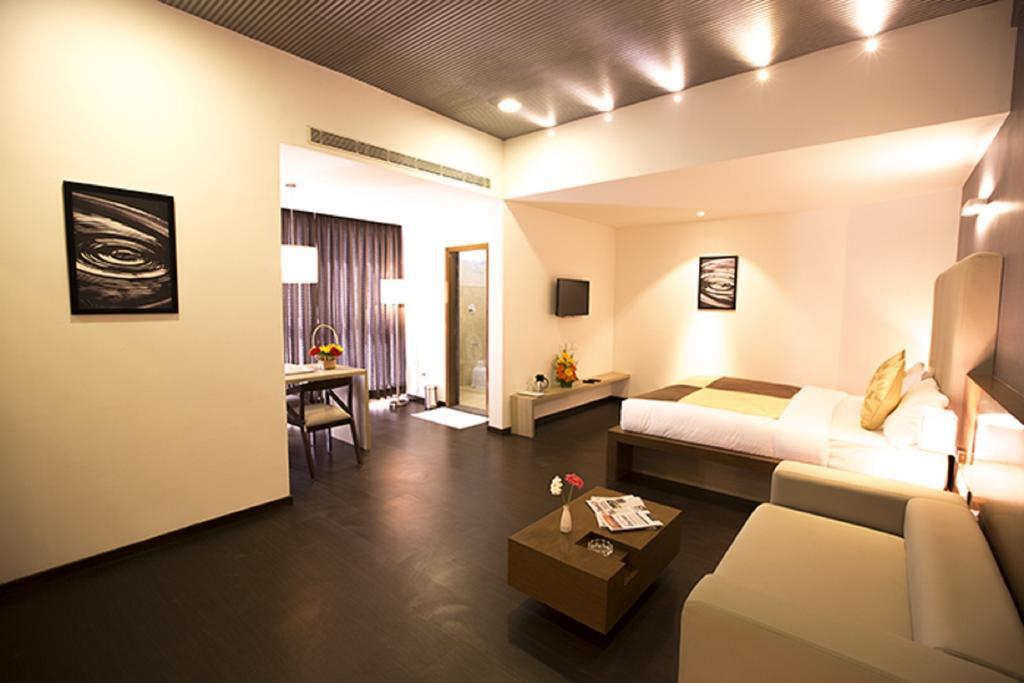 Vinaya Royal Inn Kammasandra Zimmer foto